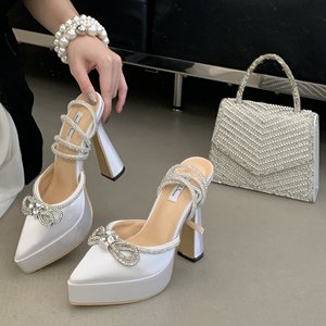 Nuevas Sandalias de Plataforma con Tacón Grueso para Mujeres Pequeñas con Lazos de Diamantes de Imitación - Product Image 4
