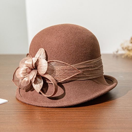 สีน้ำตาล