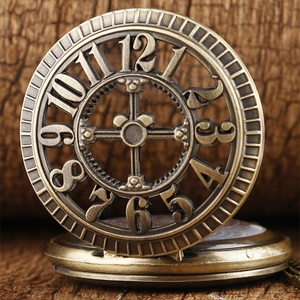 Nouvelle <span class=keywords><strong>montre</strong></span> de poche à quartz à cadran creux vintage en cuivre bronze antique à la mode personnalisée 45 mm Boîtier 3BAR Résistante à l'eau pour hommes - Product Image 2