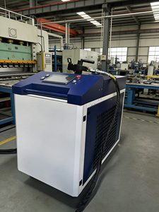 Máquina de Limpieza Láser de Fibra de 6000W, Equipo Industrial para Eliminar Óxido, Aceite, Pintura y Revestimientos de Metal - Product Image 5