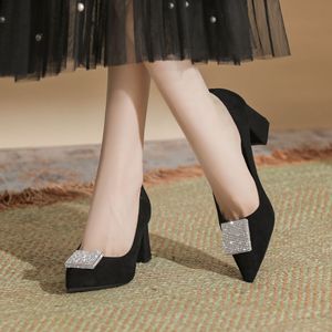 Pumps Youxianmei à bout pointu, talon bloc, décor strass, chaussures de bureau pour femmes, beige, hauteur du talon 3-5 cm, couleur unie, tendance mode - Product Image 4