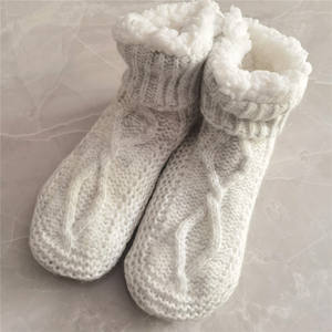 Calzini da <span class=keywords><strong>Donna</strong></span> Invernali Caldi Simil-<span class=keywords><strong>Lana</strong></span>, Lavorati a Maglia Grossa, per Interni, Foderati in Sherpa Morbido, Antiscivolo, Tipo Pantofole - Product Image 2