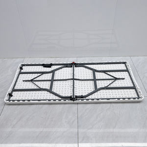 Tavolo e Sedie Pieghevoli in Plastica Bianca Resistente per Feste, Matrimoni, Eventi, Hotel e Ospedali - Nuovo Prodotto - Product Image 6