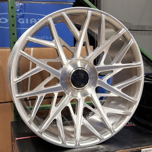 Rines Forjados de 1 Pieza de 18 19 20 22 24 26 Pulgadas 6061-T6 para <span class=keywords><strong>BMW</strong></span> M3 M4 M5 M6 M7 M8 <span class=keywords><strong>I4</strong></span> I5 I7 Ix M440 520 530 540 740 Z4 Blocco-<span class=keywords><strong>M</strong></span> - Product Image 1