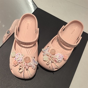 Ciondoli per Zoccoli e <span class=keywords><strong>Scarpe</strong></span> da Balletto, Design Floreale, Perline Rosa, Fatti a Mano, Fai da Te per Ragazze, Fibbia Staccabile per <span class=keywords><strong>Scarpe</strong></span> <span class=keywords><strong>con</strong></span> Accessorio Farfalla e Rosa - Product Image 3