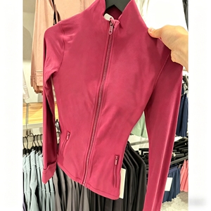 Tenues de yoga couleur unie, ensembles de yoga pour femmes, ensembles d'entraînement camouflage, ensembles de sport côtelés sans couture 2 pièces, vêtements athleisure les plus vendus - Product Image 1