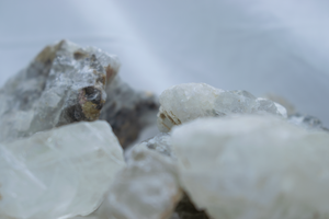 Fluorspar โลหะเกรด CaF2 90% ในราคาต่ำ - Product Image 3