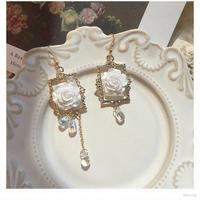 Zooying fait à la main alliage perle boucles d'oreilles Vintage peinture à l'huile Style Floral asymétrique goutte romantique Rose crème balancent Boho fée