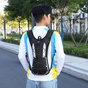 Warnerheim 自行车骑行徒步运动背包 水袋系统 透气设计 <span class=keywords><strong>20L</strong></span> 容量 休闲旅行风格 聚酯纤维内衬 - Product Image 2