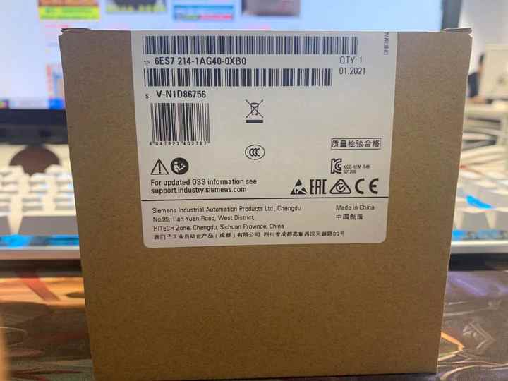 Siemens s7 1200 1214c Latest Plc 6ES7214-1AG40-0XB0 thumbnail-2
