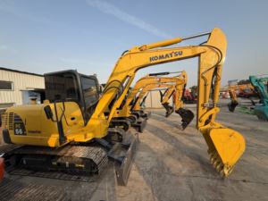 Excavadora Usada Komatsu PC56 PC60 de 5 Toneladas, Piezas Originales, Buen Estado, Lista para Trabajar, Pocas Horas de Uso, Cucharón de 0.22m, Potencia de 34.6KW - Product Image 2