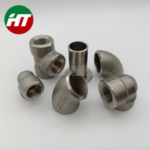 ASME B16 11 brides forgées avec soudure à douille de 150 lb 182 F316l pression nominale 150 lb raccords de tuyauterie pour diverses applications - Product Image 1