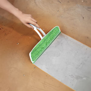 Nettoyeur de vitres avec tampon en microfibre détachable et grattoir, outil de nettoyage de vitres à séchage rapide sans traces pour un usage domestique - Product Image 5