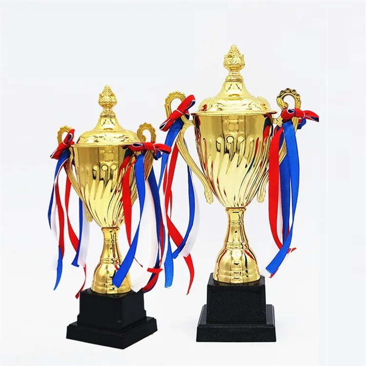 Piala logam kustom piala penghargaan sepak bola emas trophie olahraga basket emas logam perak trofi penghargaan