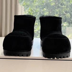 Botas de Esquí de Plataforma Cálidas para Hombre y Mujer, Diseño Personalizado de Fabricante, Suela Gruesa, Estilo Vintage, Puntera Ancha, Cuero Genuino, Botas de Nieve hasta el Tobillo - Product Image 6