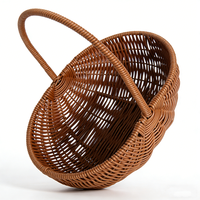 Multifunctionele grote ecovriendelijke waterdichte fruitmand van PP met rotan handvatten voor picknickgebruik, Scandinavische stijl, OEM/ODM