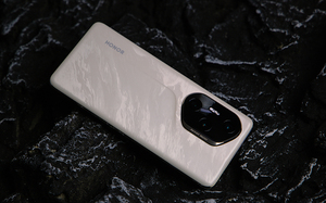 Original pour <span class=keywords><strong>HONOR</strong></span> 300 Pro 6.78'' 120Hz Amoled 5300 mAh Batterie 100W+80W Charge sans fil 5g Téléphone Android - Product Image 5