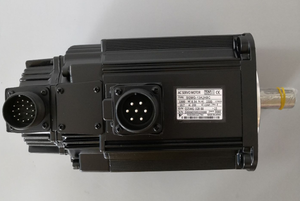 Motor AC SGMG-13A2ABC Original Nuevo de Fábrica - Product Image 3