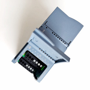 Módulo de Entrada Digital Siemens 6ES7 223-1PL22-0XA0 16 Puntos 24VDC Hecho en Alemania - Product Image 2