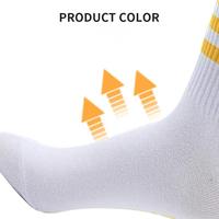 Chaussettes décontractées de sport épaisses respirantes blanches pour femmes Logo personnalisé Compression tricotée pour le printemps Utilisation quotidienne Bas de manchette de corps