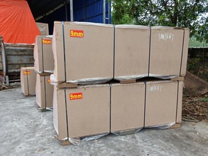 Panneau MDF personnalisé avec revêtement UV, super brillant, pour armoires et présentoirs haut de gamme - Product Image 5