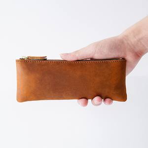 Bolígrafo <span class=keywords><strong>de</strong></span> cuero genuino <span class=keywords><strong>de</strong></span> lujo 2025 con estuche con cremallera Patrón <span class=keywords><strong>de</strong></span> hilo <span class=keywords><strong>de</strong></span> moda Logotipo personalizado <span class=keywords><strong>para</strong></span> <span class=keywords><strong>adolescentes</strong></span> - Product Image 2