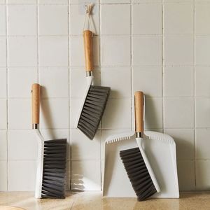 Mini Juego de Escoba de Escritorio para el Hogar con Cepillo y Recogedor de Madera y Plástico para Limpiar Polvo de Camas y Mesas, Artículos de Uso Doméstico - Product Image 1