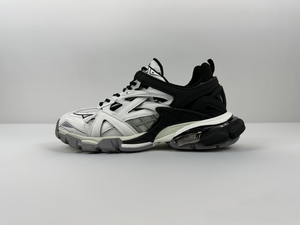 High-quality comfortable thick-soled walking shoes. Luxurious <b>white</b> and red velvet <b>heel</b> design. Thick-soled elevated casual shoe - Product Image 4