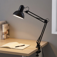 Lampe de bureau LED Joystar moderne blanche à piles, bras long réglable en fer noir, lampe de lecture à clipser pour chambre et bureau