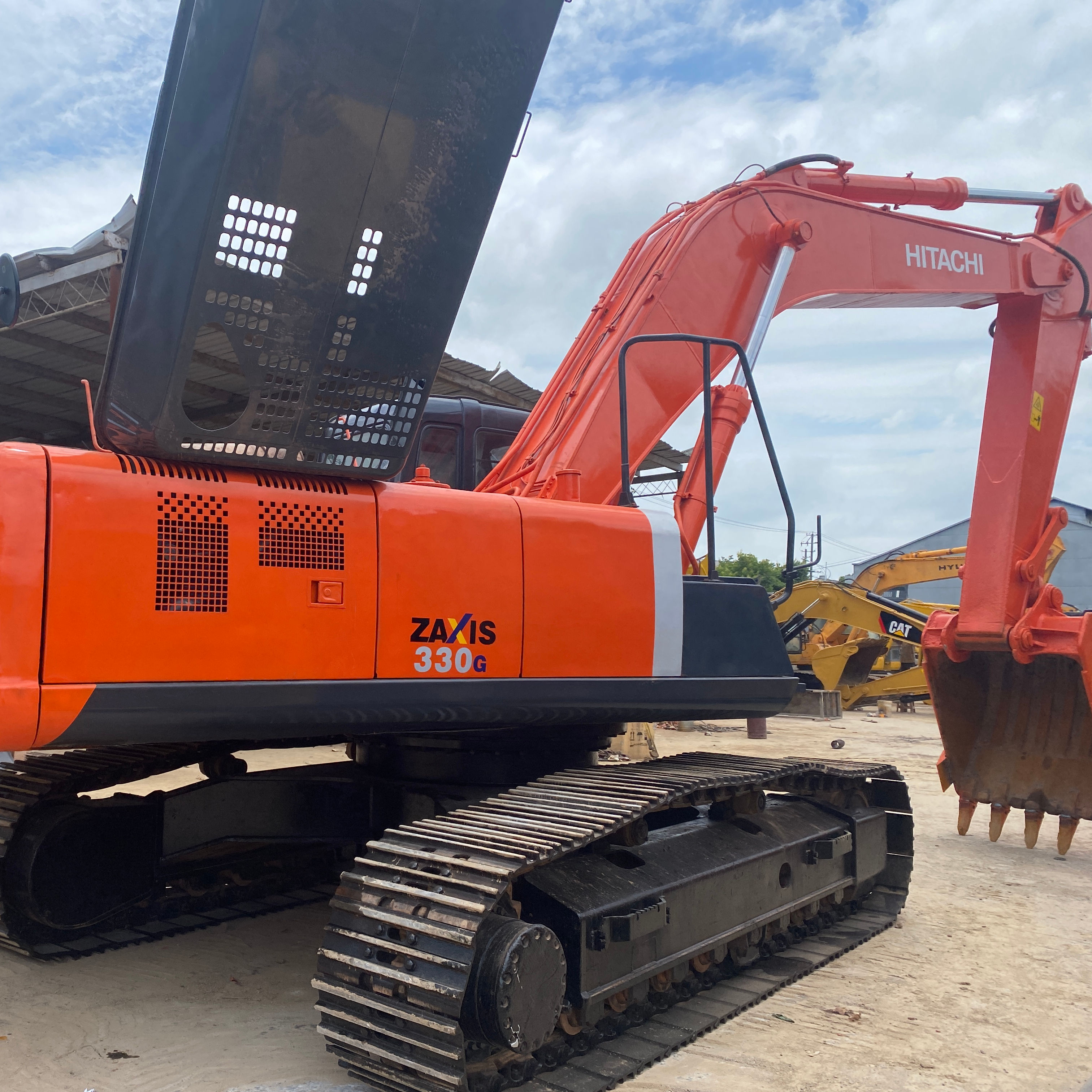HITACHI-ZX330G-Excavator-