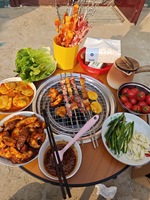 Table pliante multifonctionnelle pour chauffer le thé pour le camping et le barbecue.