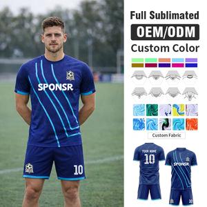 Vente en gros de kits d'uniformes de football personnalisés, maillots d'équipe, pantalons, vêtements de sport en polyester, impression de logo personnalisée, sublimation, légers - Product Image 4