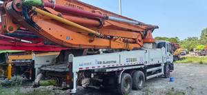 Camion <span class=keywords><strong>pompe</strong></span> à béton Isuzu 47 mètres d'occasion Zoomlion 13 ans <span class=keywords><strong>Bras</strong></span> mobile 5 sections avec noyau de moteur diesel inclus - Product Image 5