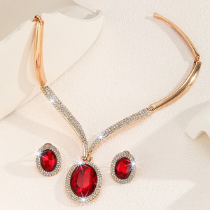 European and American Hot Sale Gold Zinc Alloy Inlaid <b>White</b> Rhinestone Red Crystal Necklace Earrings Set Women Jewelry - Product Image 4