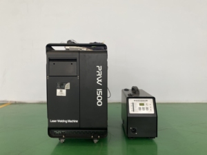 Máquina de Soldadura Láser de Fibra Portátil Refrigerada por Agua de 2000W 3000W de Fábrica de Calidad, Fácil de Operar - Product Image 2