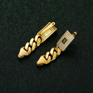 ชุดเครื่องประดับฮิปฮอปสำหรับผู้หญิง |   จี้และต่างหูแบบ Cuban Link Ice Out |   ทองแดงชุบทองพร้อมประดับเพชรซิร์คอนแบบไมโครเพฟ - Product Image 3