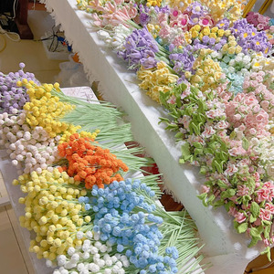 Vendita calda fiori fatti a mano all'uncinetto per la decorazione della casa regalo su misura fiore artificiale san valentino regali creativi - Product Image 2