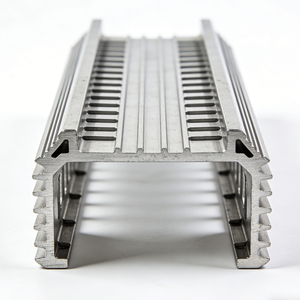 Pièces personnalisées en alliage d'aluminium usinées CNC 5 axes de haute précision pour vélos, automobiles, navires, coques de bateaux rapides et aéronefs - Product Image 1