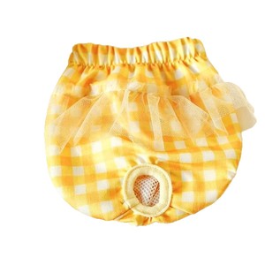 Pantalones Menstruales para Perros, Diseño a Cuadros Rosa con Falda de Encaje, Protección Contra Fugas para Perros Pequeños - Product Image 4