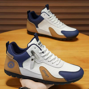 Scarpe Sportive Invernali da Uomo, Casual e Giovanili, Tomaia in PU Impermeabile, Suola Morbida Piatta con Chiusura a Lacci - Product Image 1