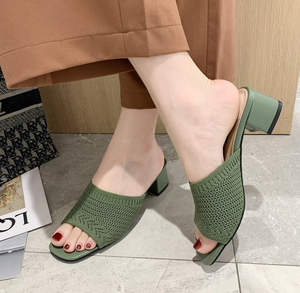 Pantofole <span class=keywords><strong>tacco</strong></span> alto da donna scarpe estive di grandi dimensioni con ampio Bar plissettato elegante vetro di vino Design per l'autunno - Product Image 5