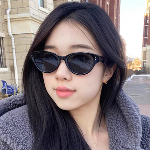 Gafas de sol tipo ojo de gato para mujer, montura completa UV400, estilo retro, protección solar, montura negra, moda urbana - Product Image 3
