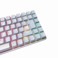 Keyboard gaming mekanik tembus cahaya rgb, 80% putih mini kustom pc rgb backlit keyboard mekanik optik