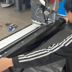 Nueva Máquina Automática de Alta Calidad para Hebillas y Botones de Impermeables con Forma de Corazón, 1 Año de Garantía - Product Image 2