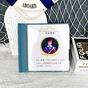 อัลบั้มรูปภาพรับปริญญา ขนาด 8 นิ้ว ปั๊มทอง DIY แบบขึ้นรูปชิ้นเดียว สำหรับบันทึกการเติบโตของเด็กอนุบาลและประถมศึกษา - Product Image 1