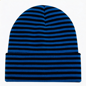 Bonnet en tricot rayé en peluche unisexe personnalisé 100 % acrylique – Tendance, économique et idéal pour l'extérieur en automne et en hiver - Product Image 2