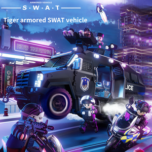 รถของเล่นตำรวจ SWAT พลาสติกราคาถูก แบบกำหนดเอง ดีไซน์เท่ห์ สำหรับเด็ก พร้อมไฟ LED เปิดประตูได้ รถของเล่นแบบหล่อขึ้นรูปเลื่อนได้ สำหรับเด็กผู้ชายอายุ 10 ปี - Product Image 2