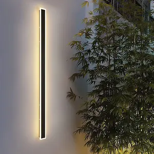 Nordic IP65 Hotel Vila Garden Hallway Decorative Dusk To Dawn Outdoor Wall Light Aluminum Waterproof Linear LED Long Wall Light