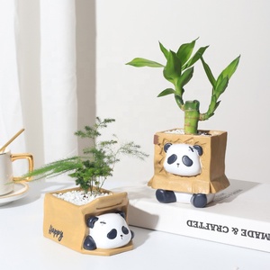 Nouveau fait à la main personnalisé Animal résine plantes succulentes plantation conteneur De Fleur décor Salon dessin animé Panda décoratif planteur Pots de fleurs - Product Image 4