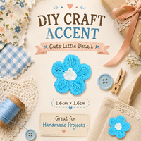 Mini patch brodé fleur bleue de 1,6 cm, appliqué cousu main pour vêtements, sacs, chapeaux, accessoires pour cheveux et kit de décoration artisanale DIY.